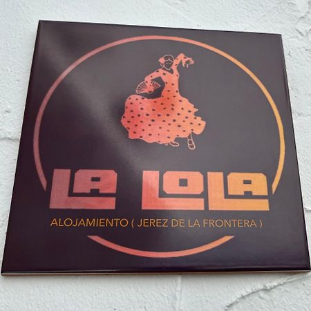 Apartamento La Lola - Patio Privado Херес де ла Фронтера Екстериор снимка