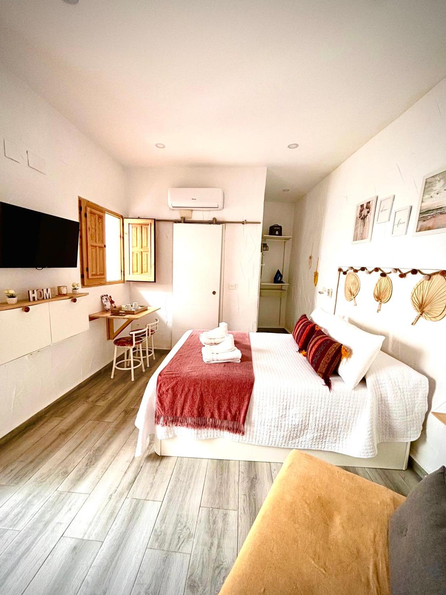 Apartamento La Lola - Patio Privado Херес де ла Фронтера Екстериор снимка